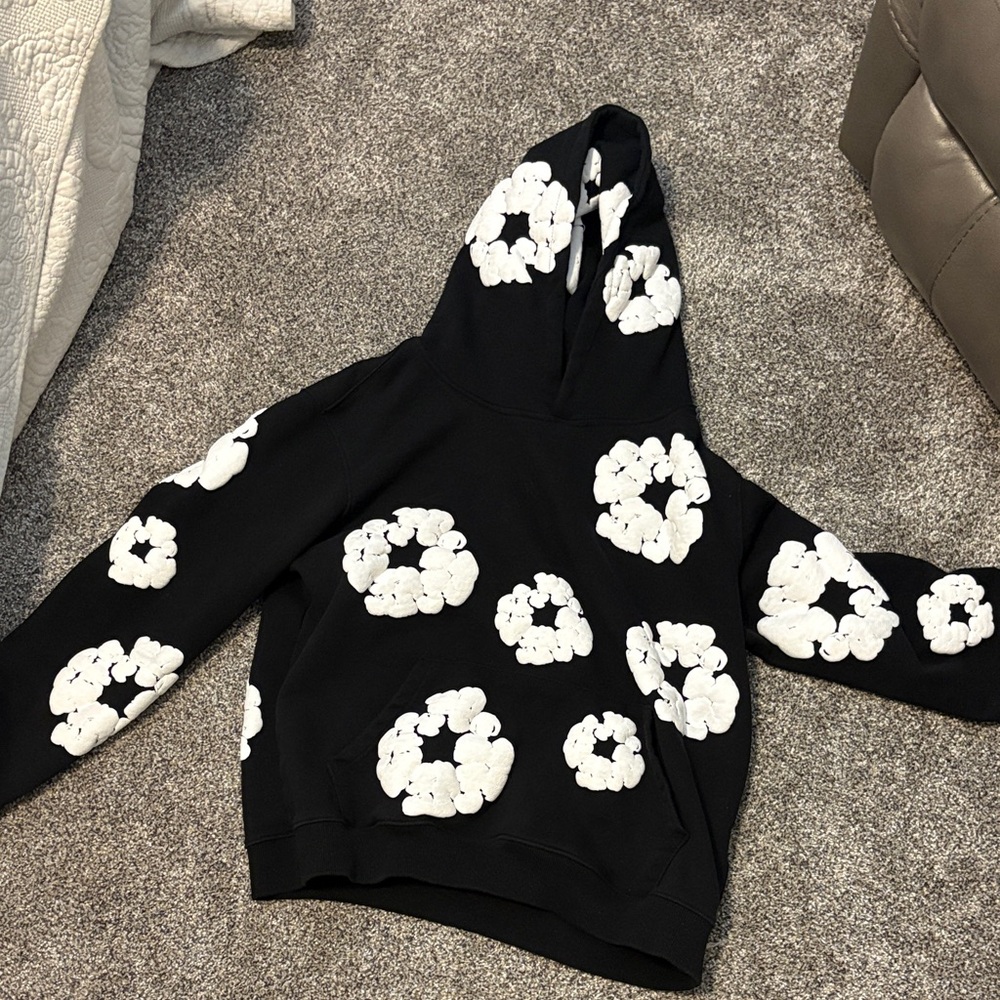 Denim tear hoodie black and white